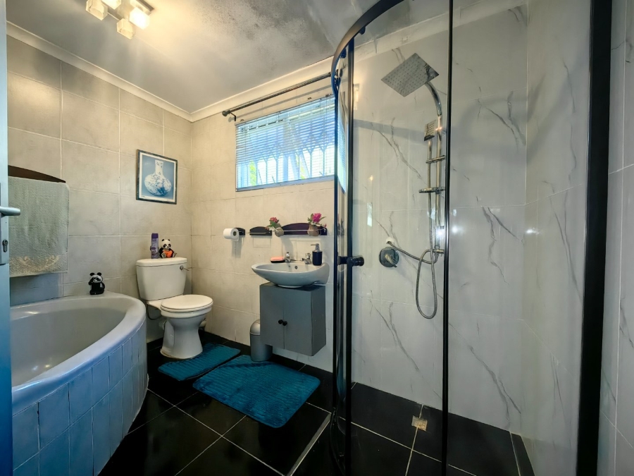 4 Bedroom Property for Sale in Boston Western Cape